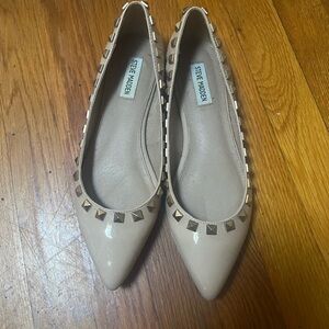 Steve Madden Nude Studded Flats